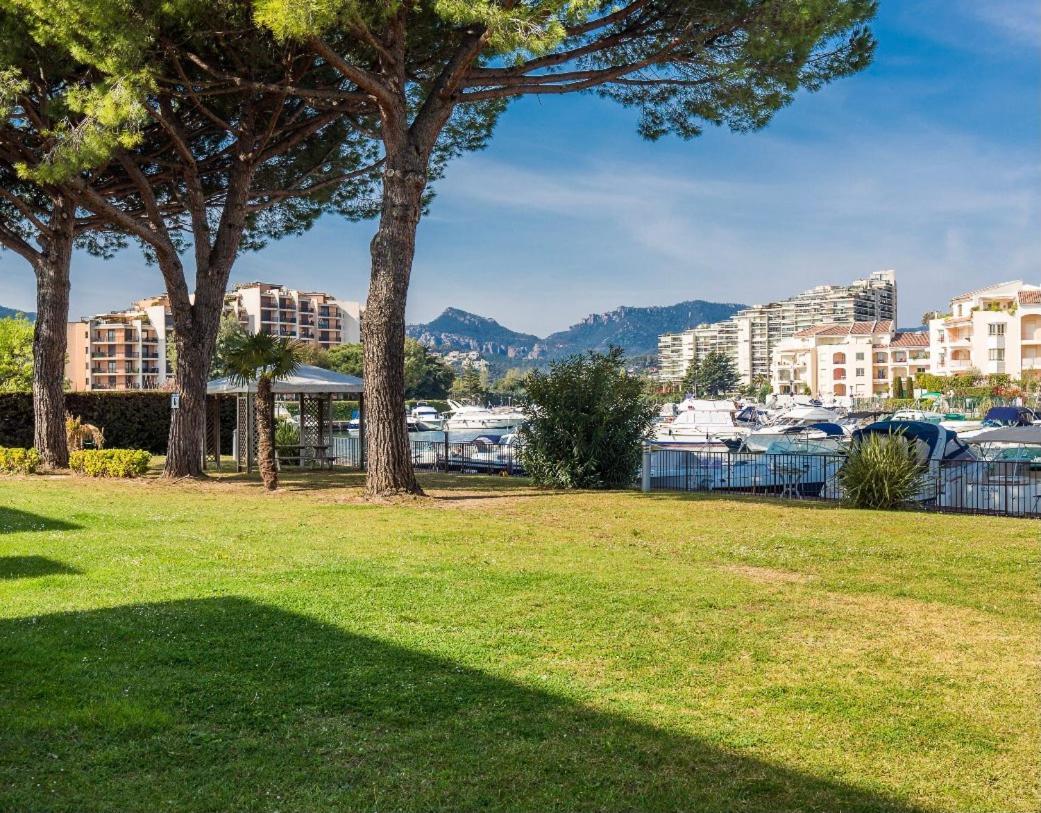 Luxury 3 Piece Garden Apartment In Cannes Marina มองเดอลิเยอลานาปูล ภายนอก รูปภาพ