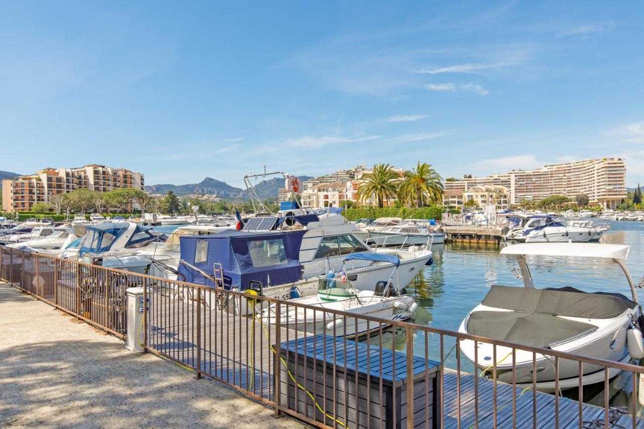Luxury 3 Piece Garden Apartment In Cannes Marina มองเดอลิเยอลานาปูล ภายนอก รูปภาพ